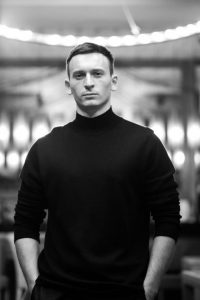 denis-the-motans-chitara-tatalui-sursa-de-inspiratie